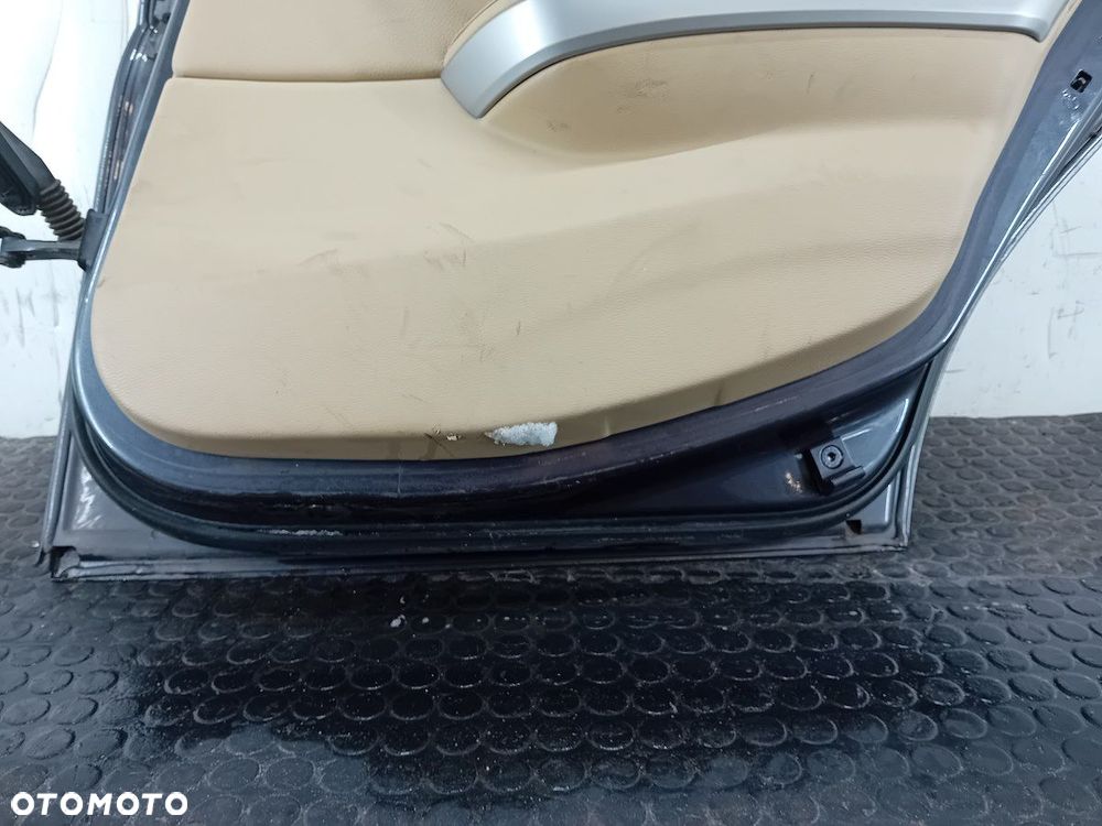 DRZWI TYŁ PRAWY  BMW 3 E90 A22 SEDAN - 7