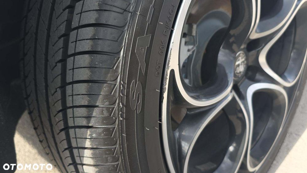 Alfa Romeo Stelvio 2.0 Turbo TI Q4 - 17