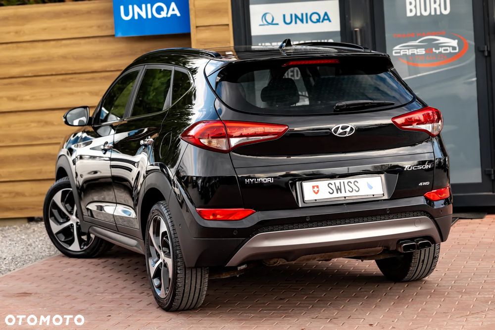 Hyundai Tucson 2.0 CRDI 4WD Automatik Premium - 8