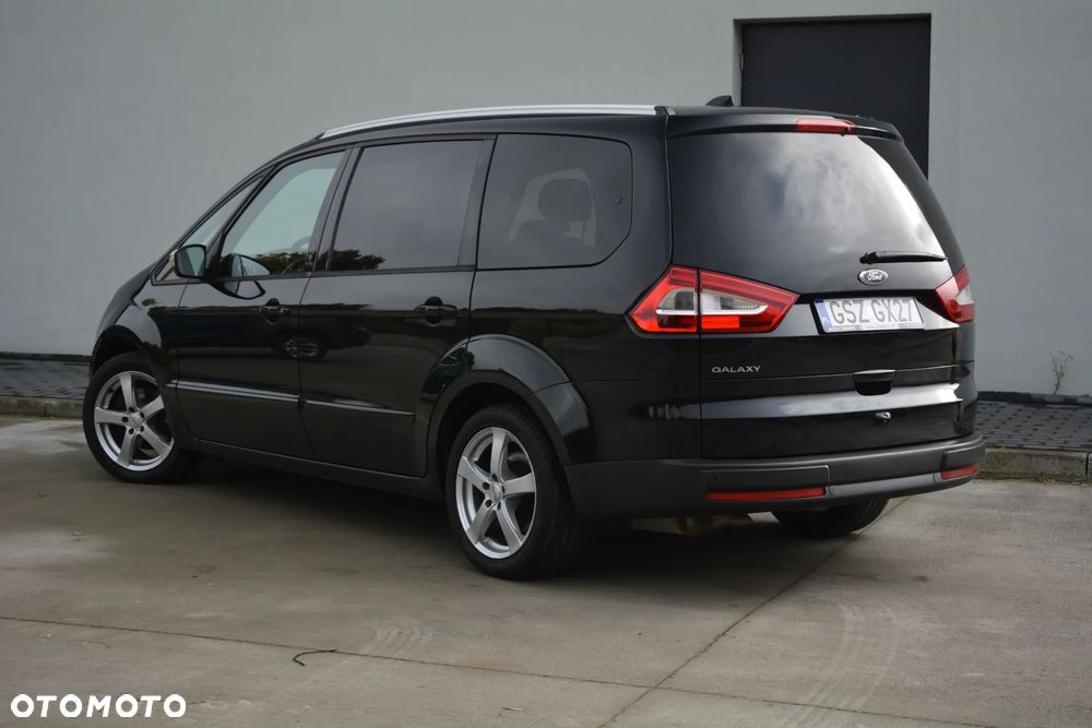 Ford Galaxy - 20