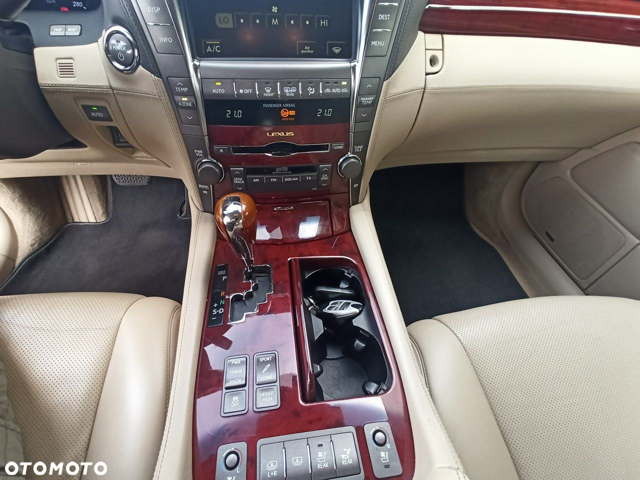 Lexus LS - 18