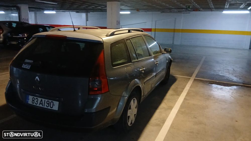 Renault Mégane Break 1.5 dCi Dynamique - 4