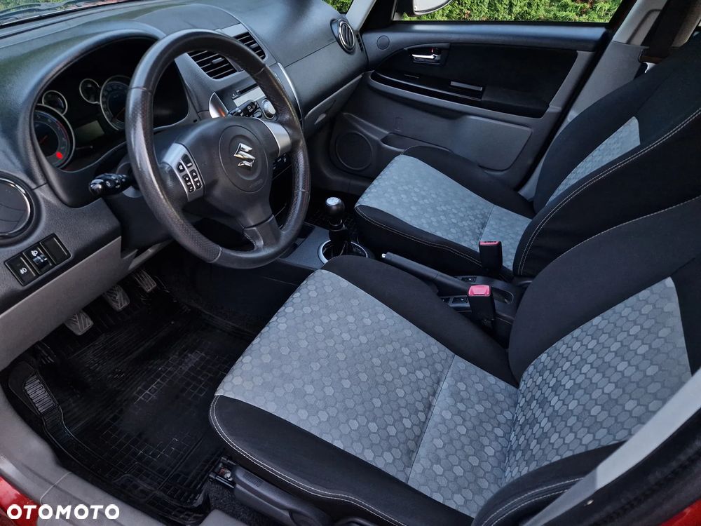Suzuki SX4 1.6 VVT 4x4 Limited - 13