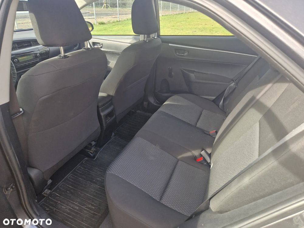 Toyota Corolla - 9