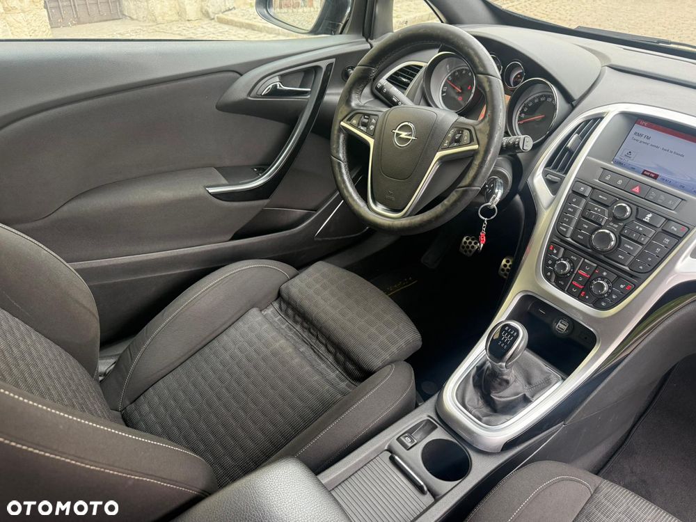 Opel Astra - 28