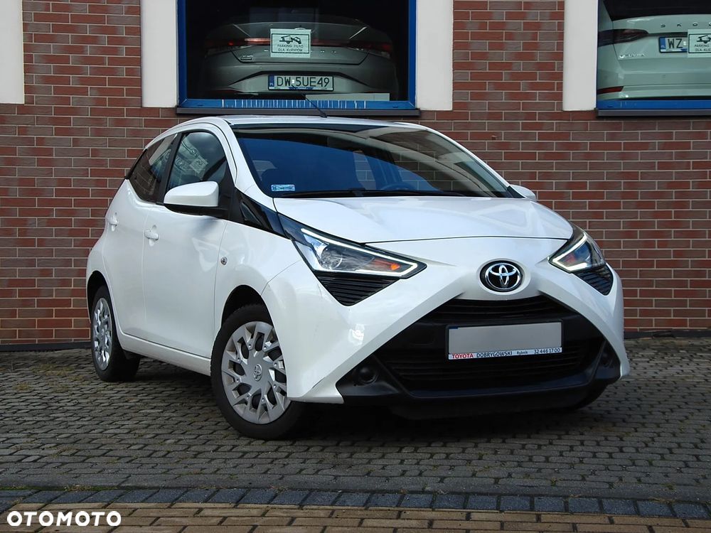 Toyota Aygo x-play - 2