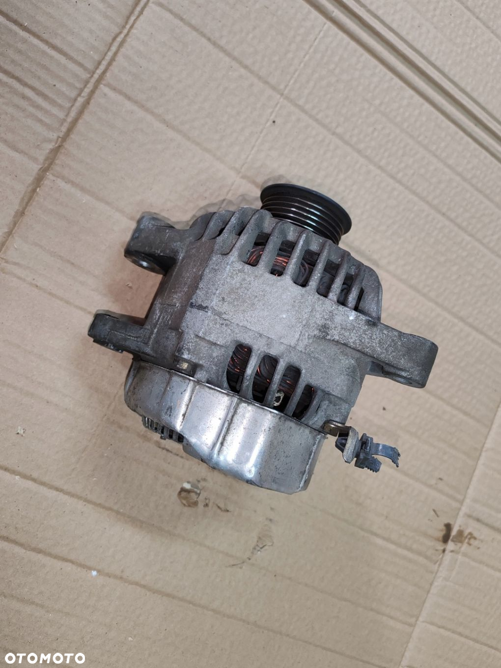 Alternator 1.0 1.3 27060-0j020 Francuski Toyota Yaris I 99-05 - 5