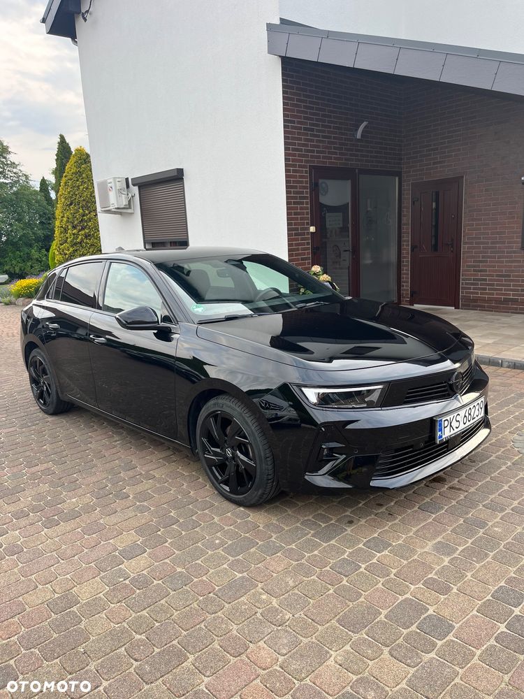 Opel Astra 1.2 Turbo GS Line - 3
