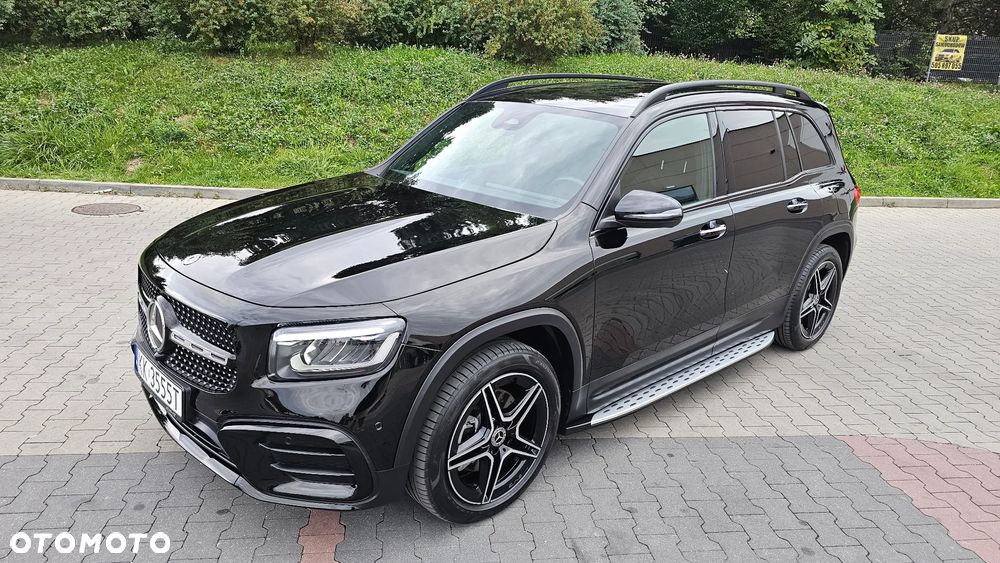 Mercedes-Benz GLB 250 AMG Line 8G-DCT - 2
