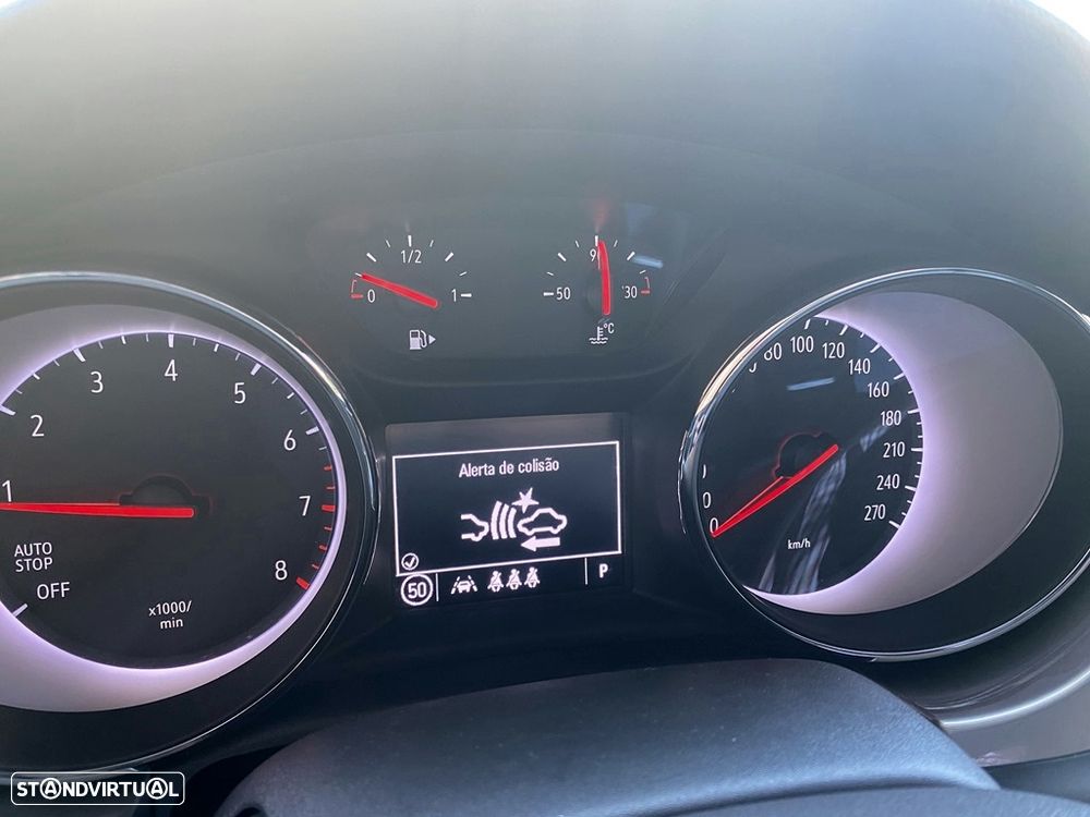 Opel Astra Sports Tourer 1.4 T GS Line CVT S/S - 32