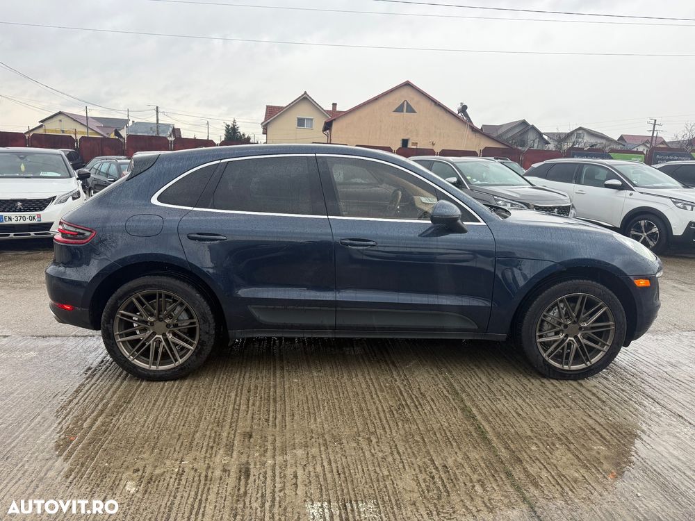 Porsche Macan - 3