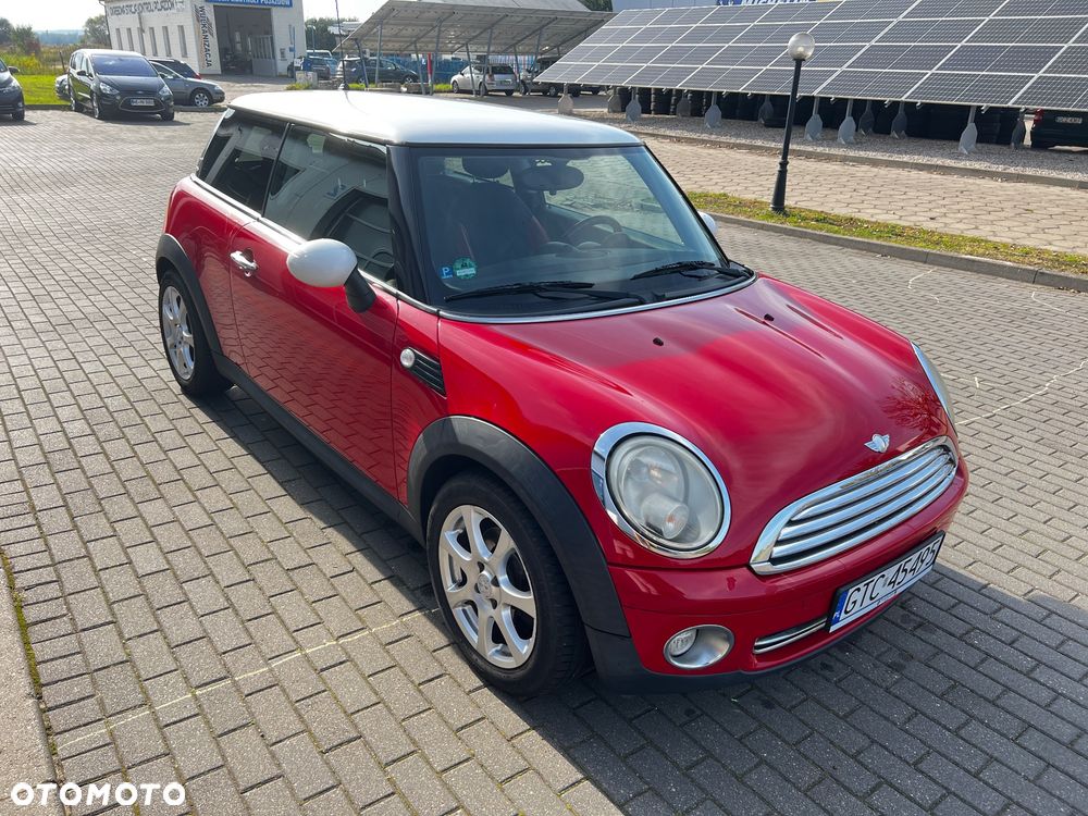 MINI Cooper Standard - 1