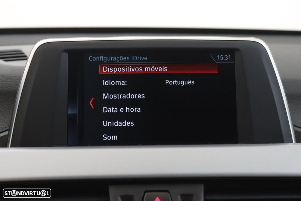 BMW X1 16 d sDrive Advantage Auto - 27