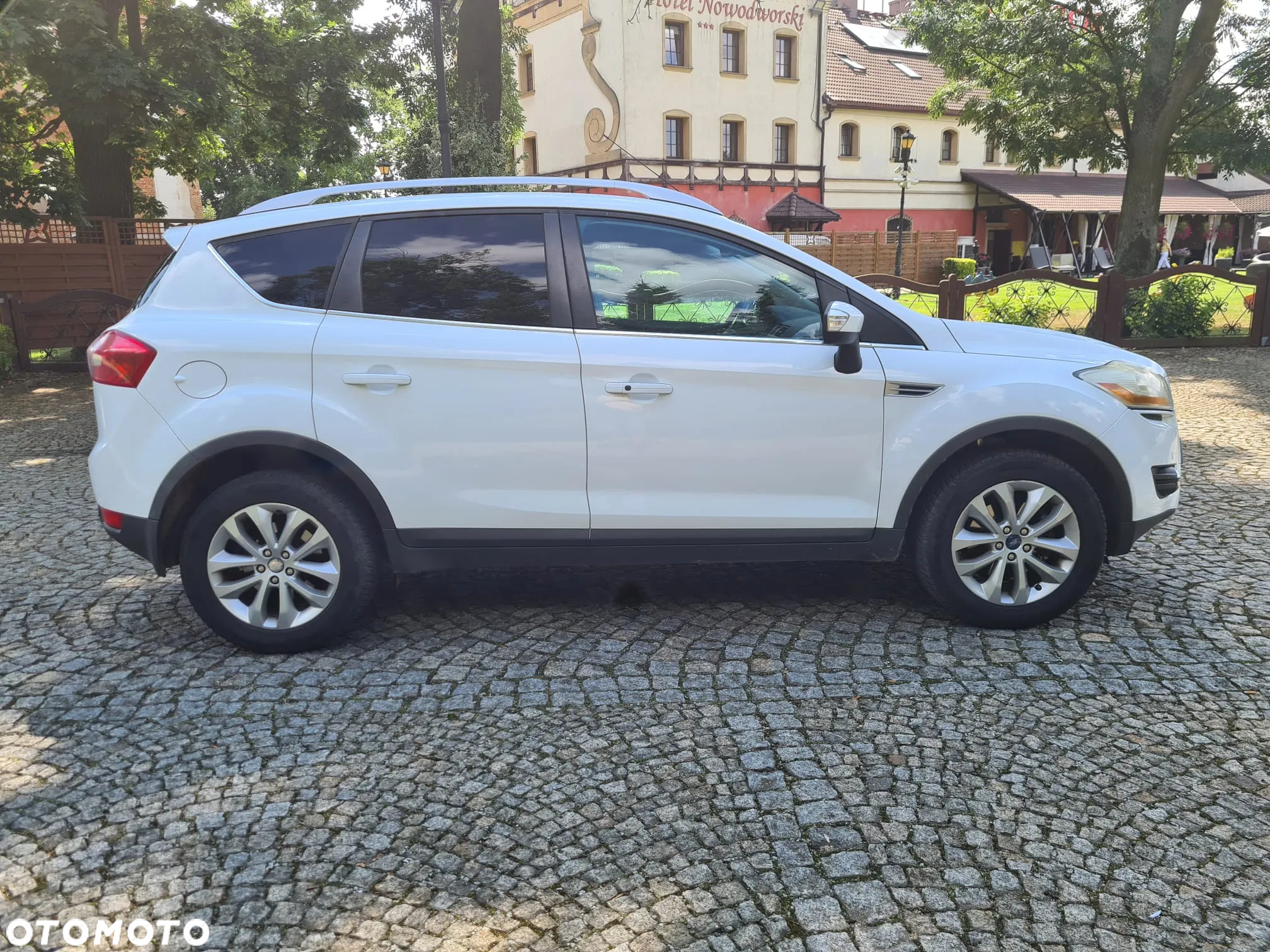 Ford Kuga 2.0 TDCi Titanium - 7