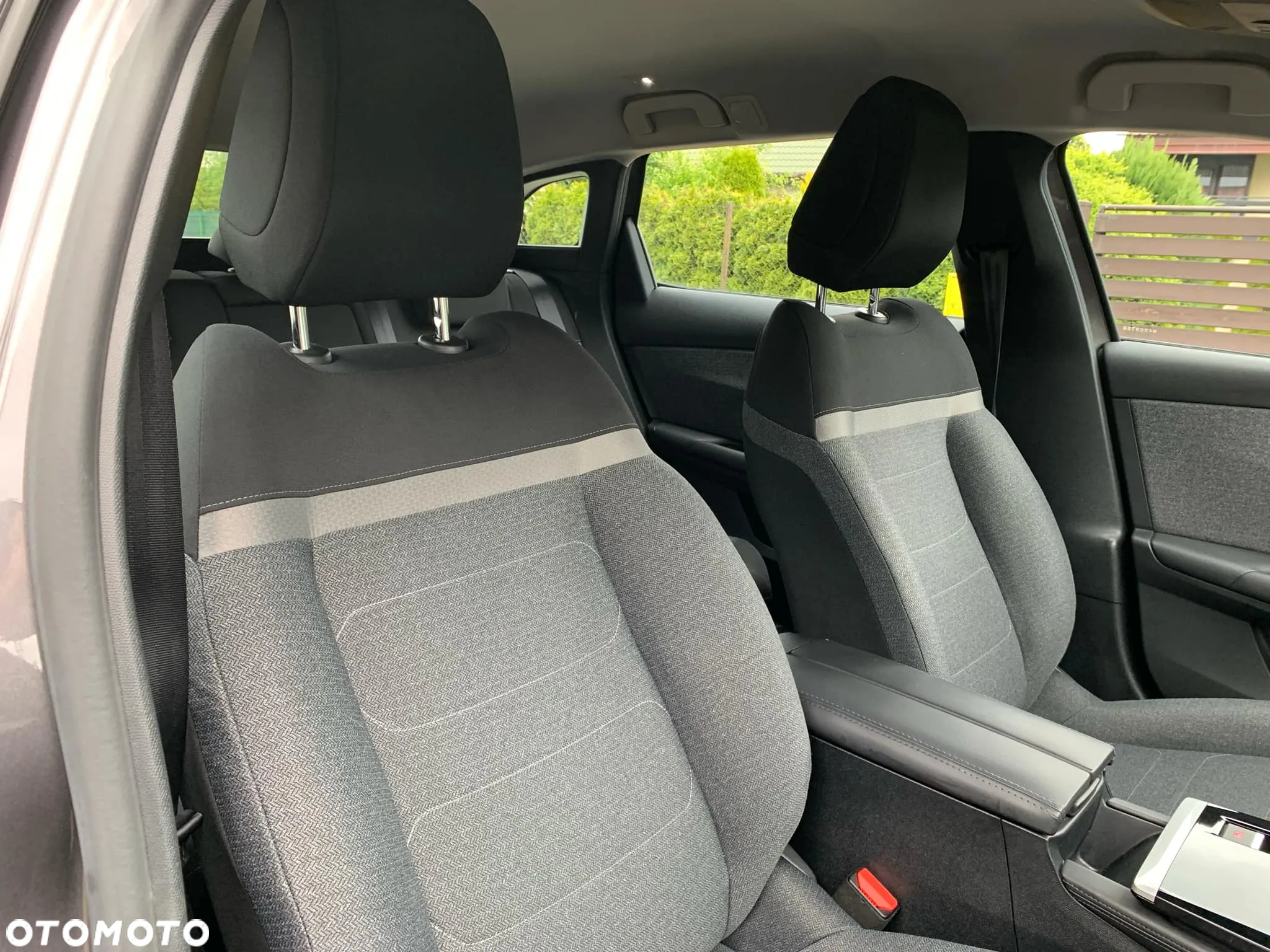 Citroën C5X 1.2 PureTech Feel EAT8 - 10