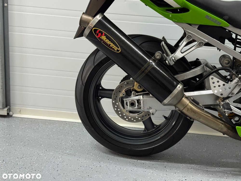 Kawasaki ZXR - 6