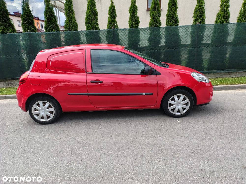 Renault Clio R - 4