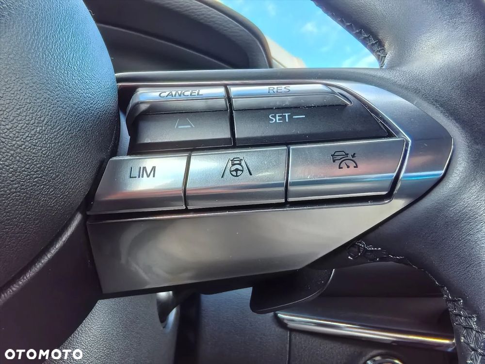 Mazda 3 SKYACTIV-G 2.0 M-Hybrid DRIVE SELECTION - 14