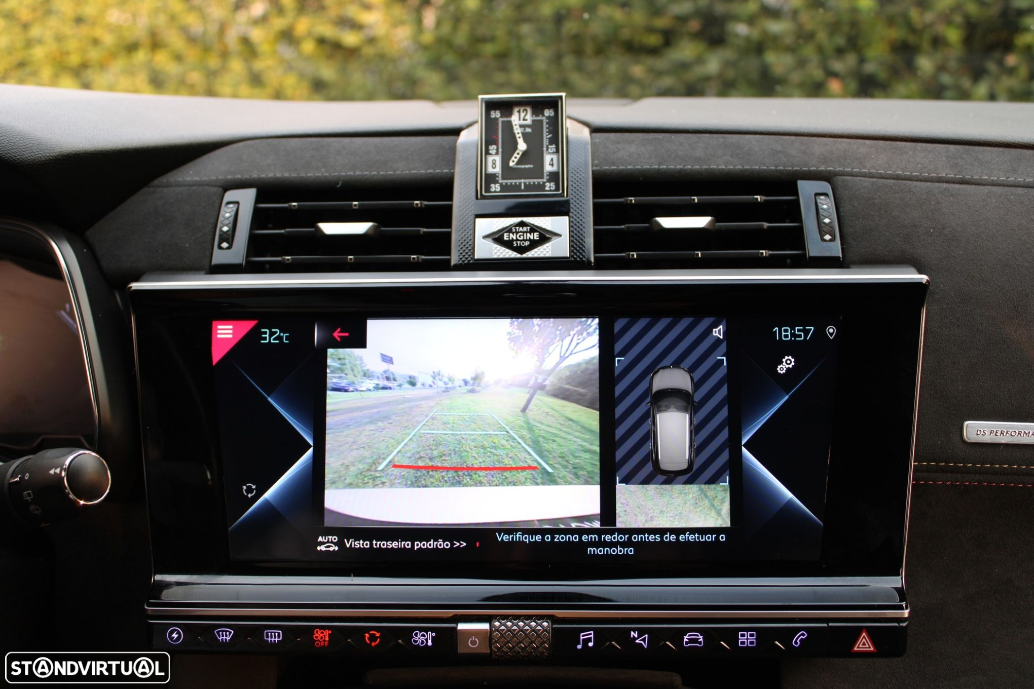 DS DS7 Crossback E-Tense Performance Line EAT8 - 13