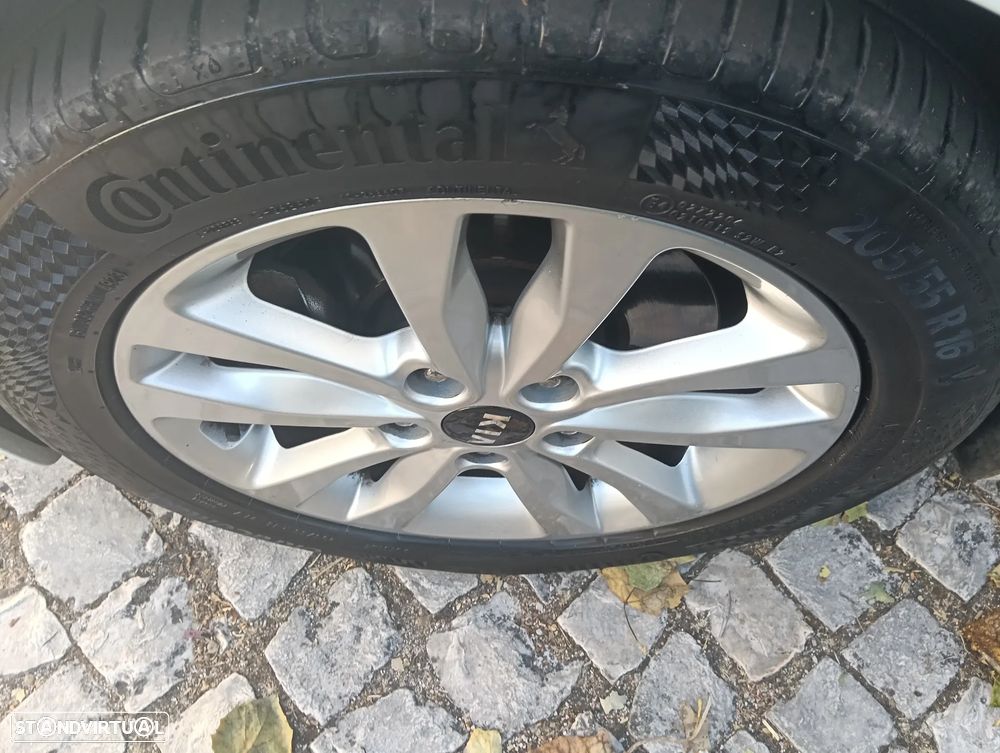 Kia Ceed SW 1.4 CRDi Nav Line - 10