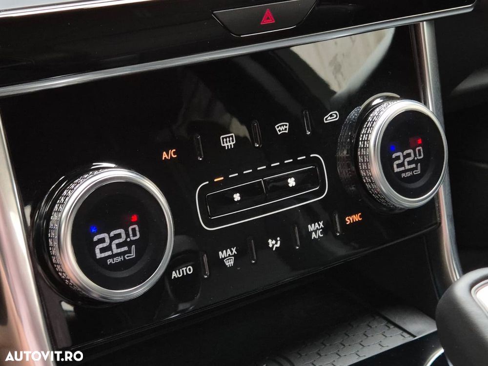 Jaguar XE D200 Aut. R-Dynamic SE - 13