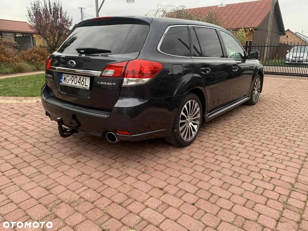 Subaru Legacy 2.5i GT - 5