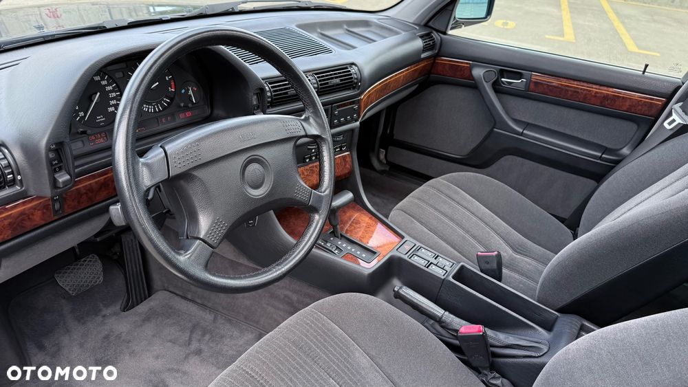 BMW Seria 7 730iL - 17