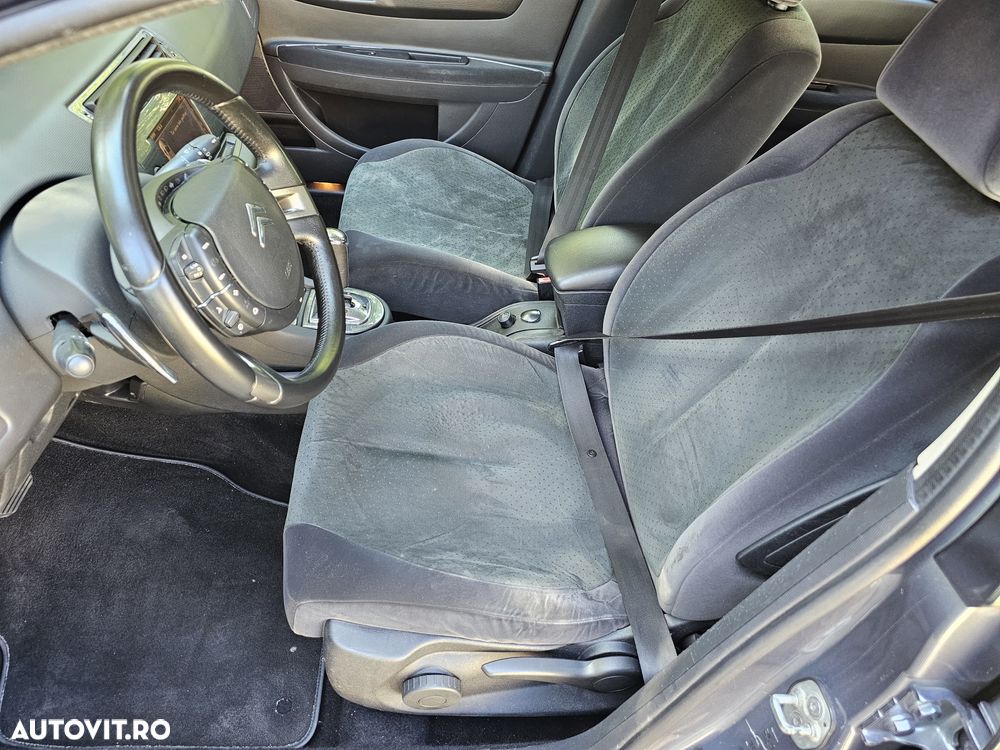 Citroën C4 1.6 HDI FAP EGS6 Exclusive - 13