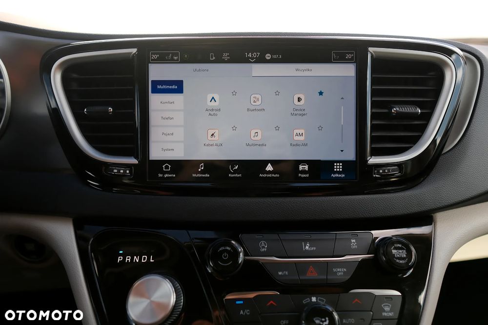 Chrysler Pacifica - 36