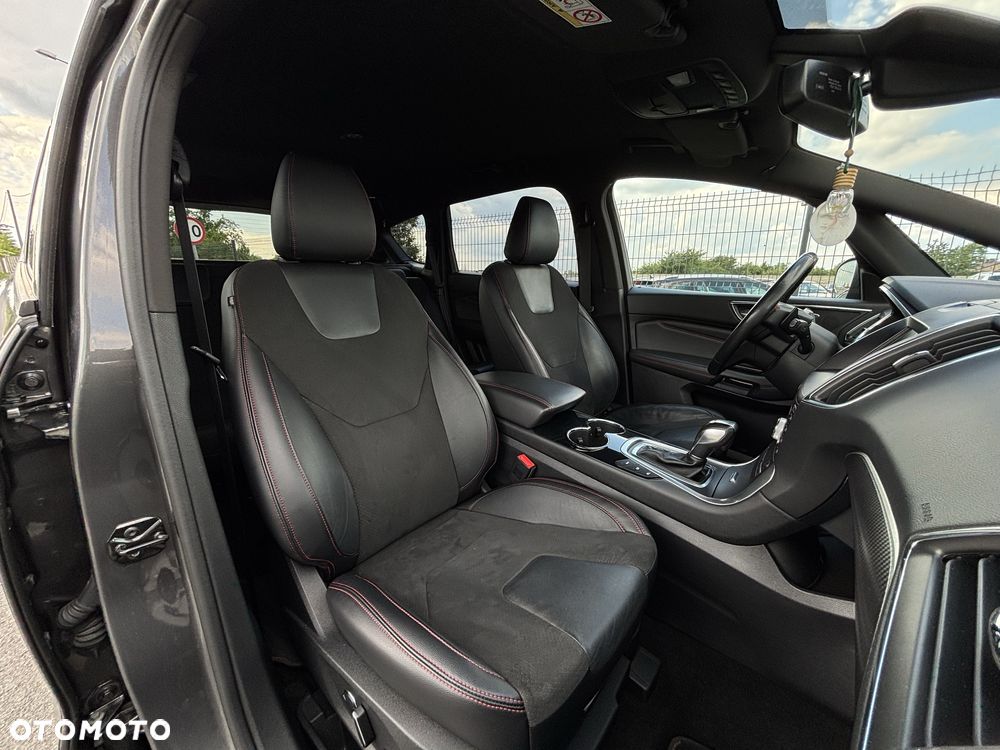 Ford S-Max - 7
