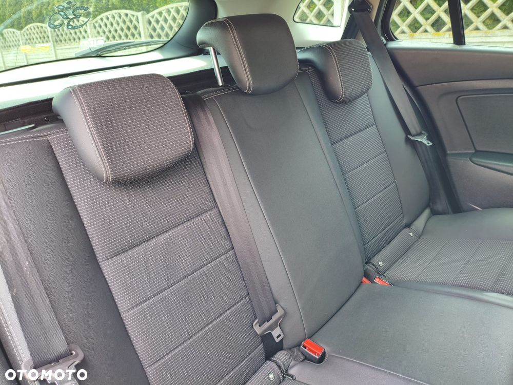 Renault Megane ENERGY dCi 110 GT LINE - 26