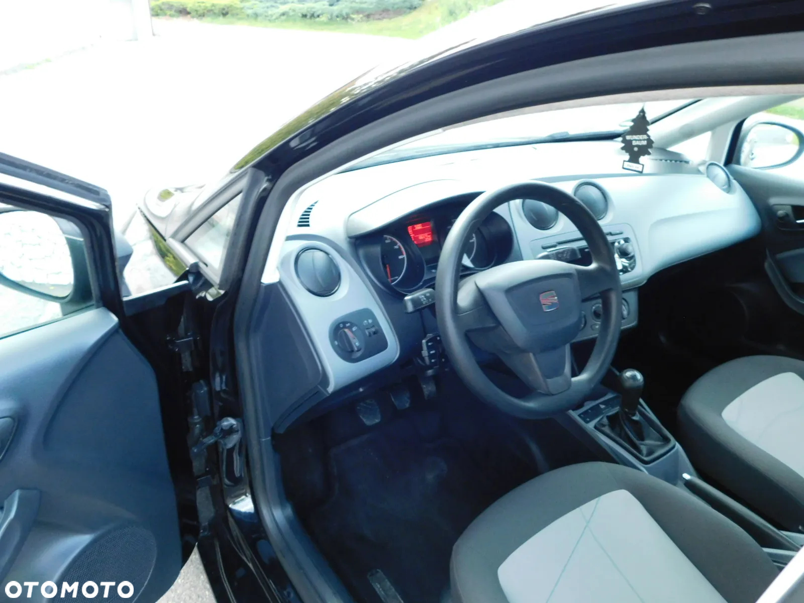 Seat Ibiza 1.4 16V Reference Viva - 13