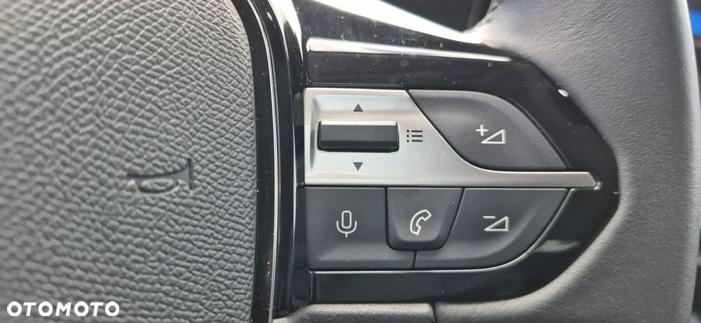 Peugeot 408 1.2 PureTech Allure S&S EAT8 - 15