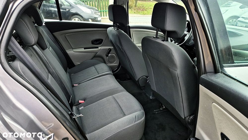 Renault Megane 1.6 16V 100 TomTom Edition - 36