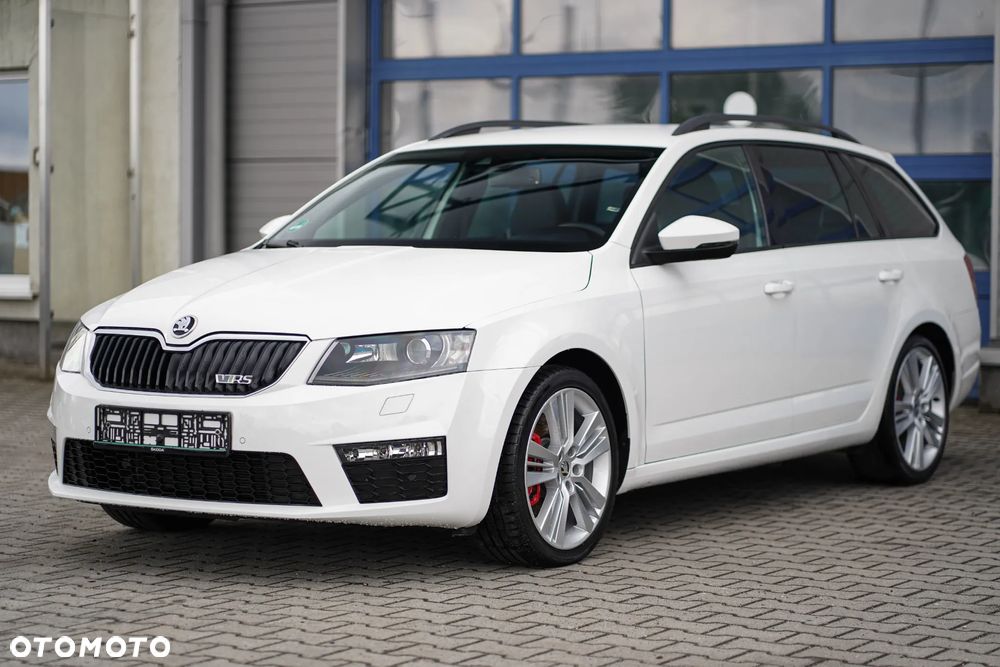 Skoda Octavia 2.0 TDI RS DSG - 5