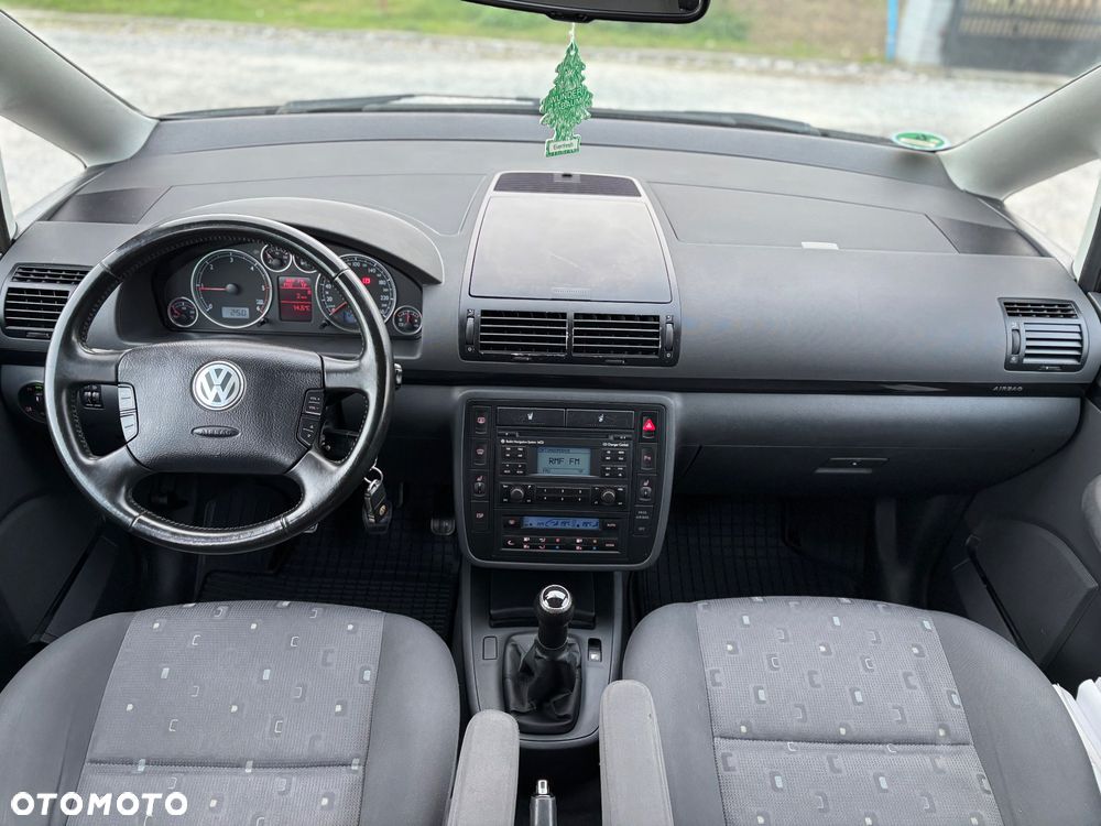 Volkswagen Sharan - 14