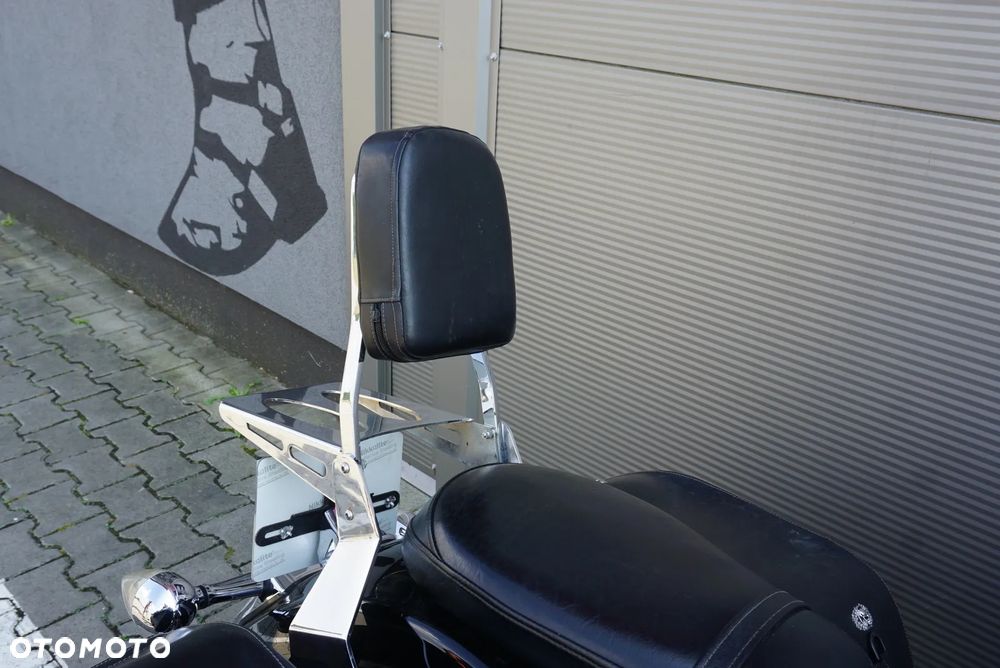 Yamaha XVS - 8