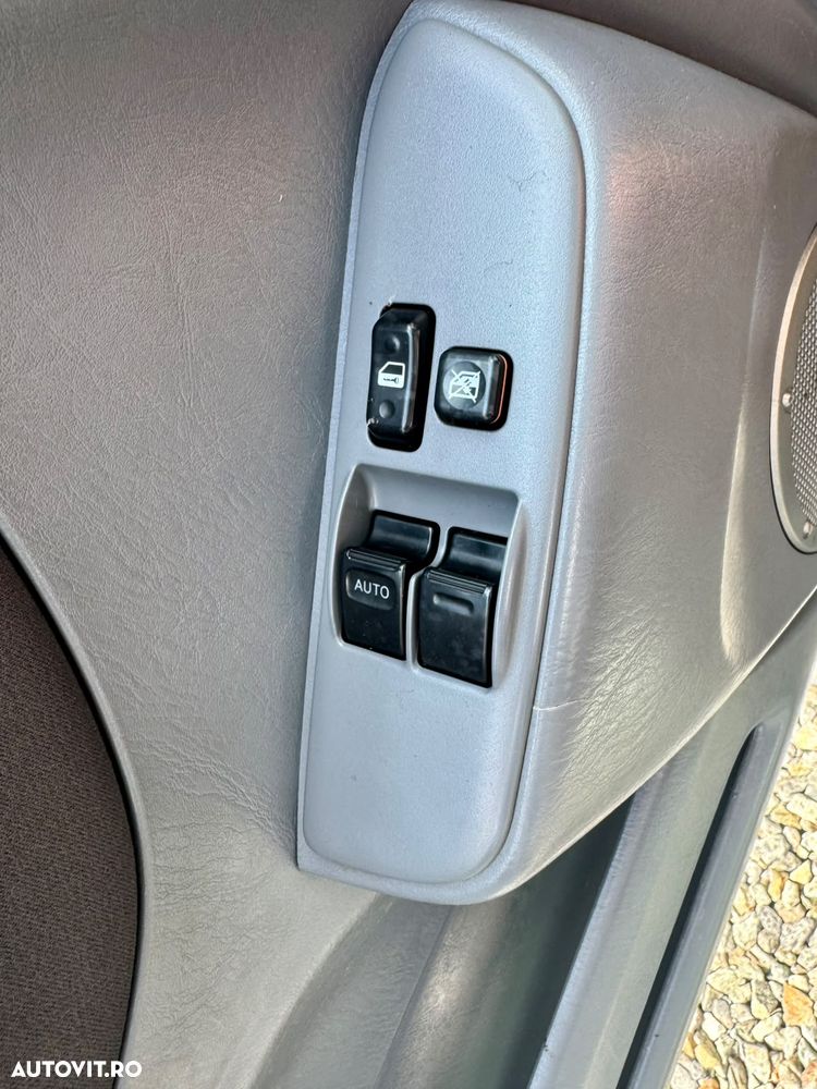Toyota RAV4 D-4D 4x4 Edition - 17