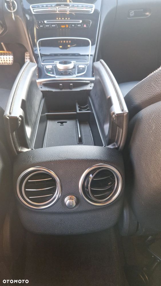 Mercedes-Benz Klasa C 200 7G-TRONIC - 16