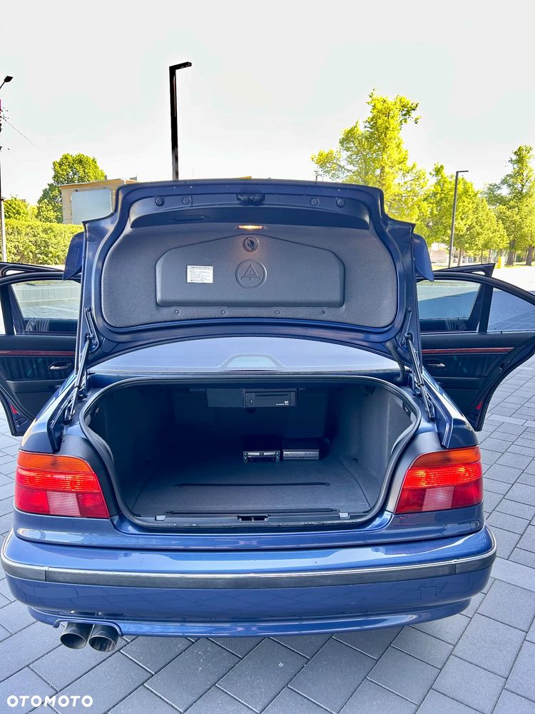 BMW-ALPINA B10 - 18