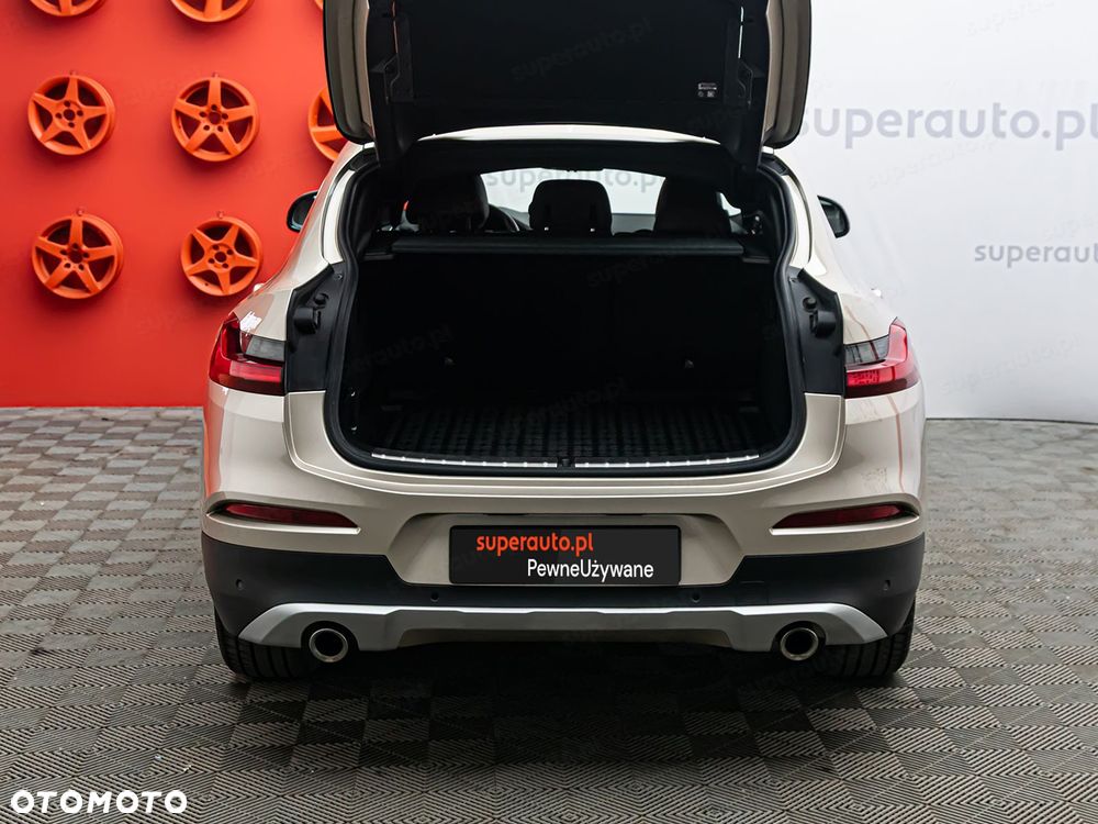BMW X4 xDrive20i sport - 33