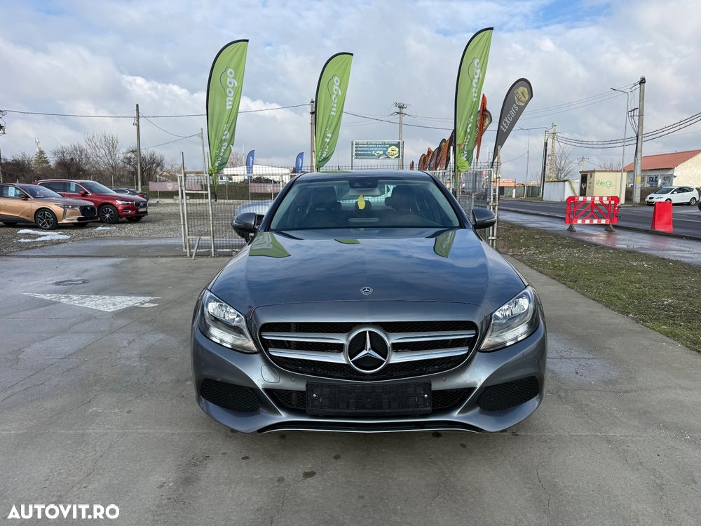 Mercedes-Benz C - 11