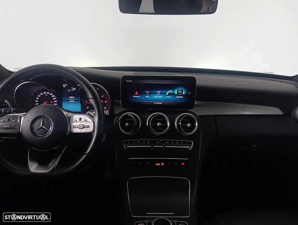 Mercedes-Benz C 220 d AMG Line — fotografia 31