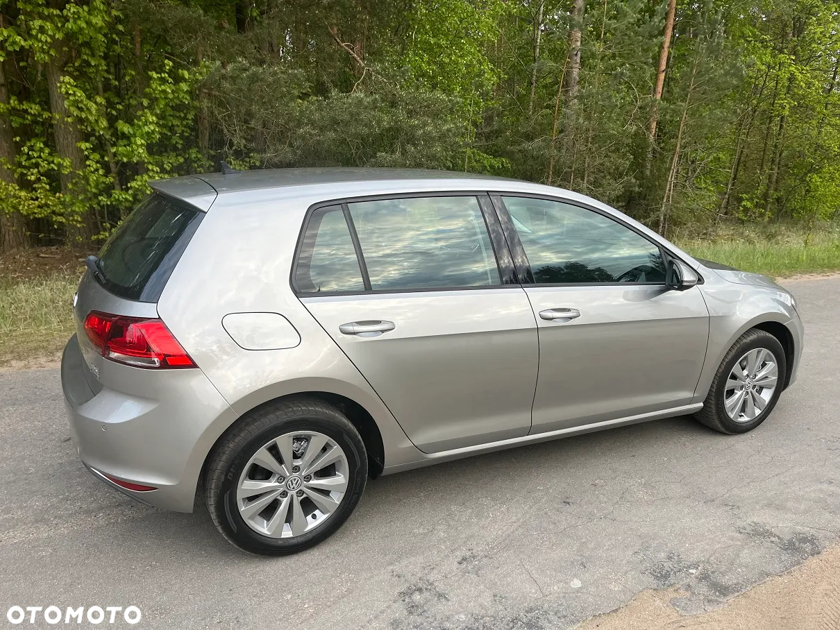Volkswagen Golf 1.2 TSI BlueMotion Technology Comfortline - 39