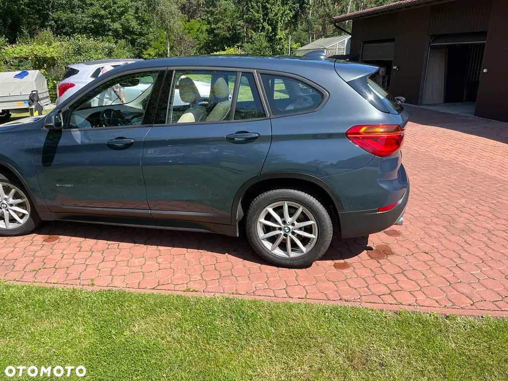 BMW X1 xDrive20i xLine - 30