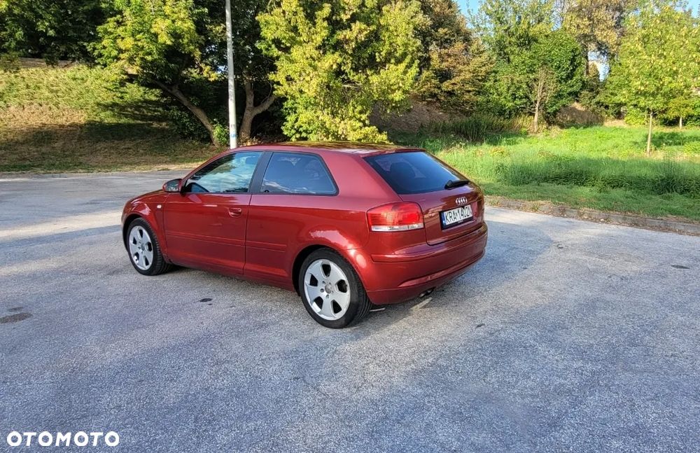 Audi A3 3-drzwiowe 2.0 TDI DPF Ambition - 9