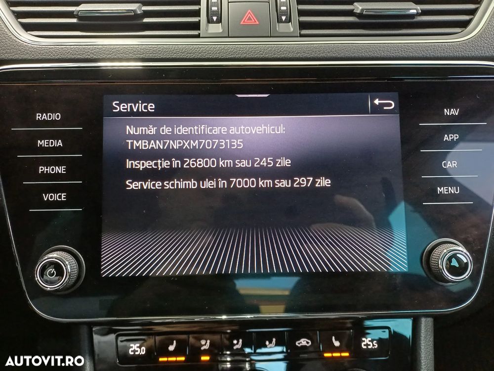 Skoda Superb 1.5 TSI DSG Ambition - 19