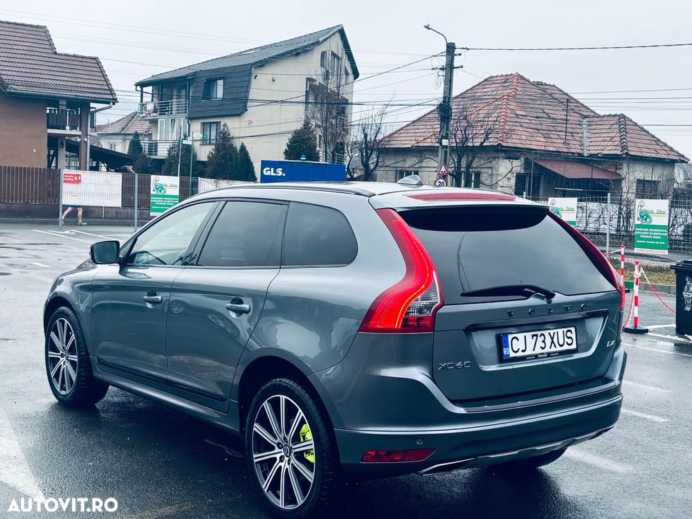 Volvo XC 60 D4 Geartronic Summum - 17