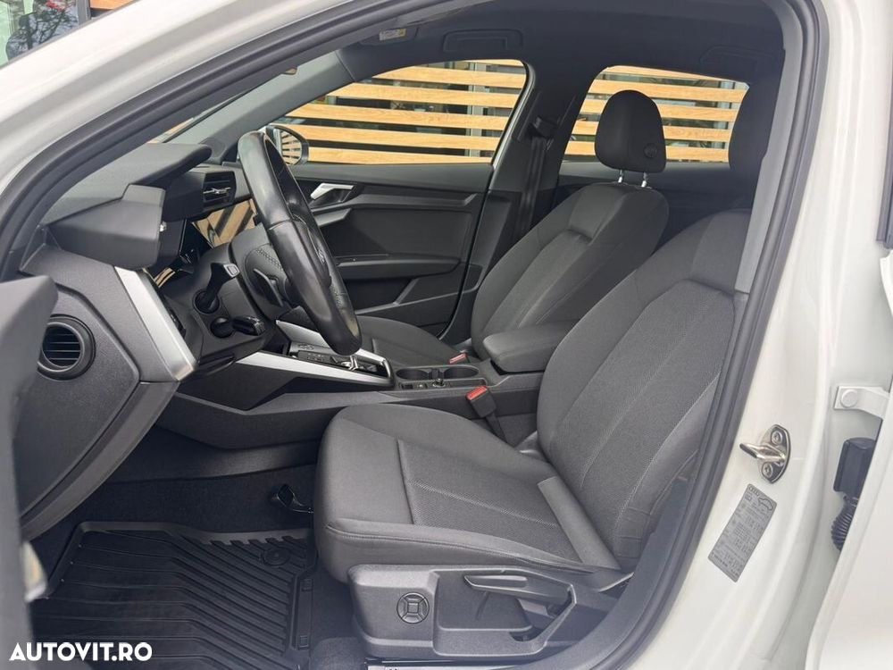 Audi A3 Sportback 2.0 TDI S tronic Basic - 10