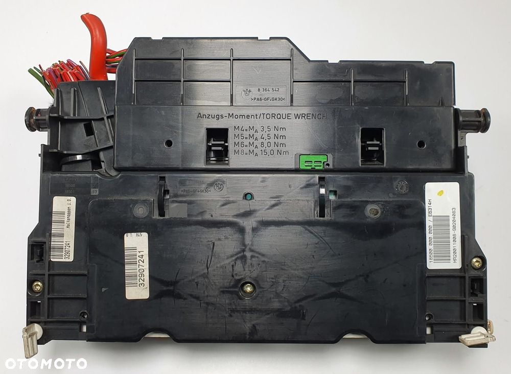 SKRZYNKA BEZPIECZNIKÓW MODUŁ BSI BMW 3 E46 8364542 - 3